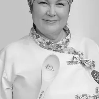 Chef Vicky Acosta, Platillos Voladores